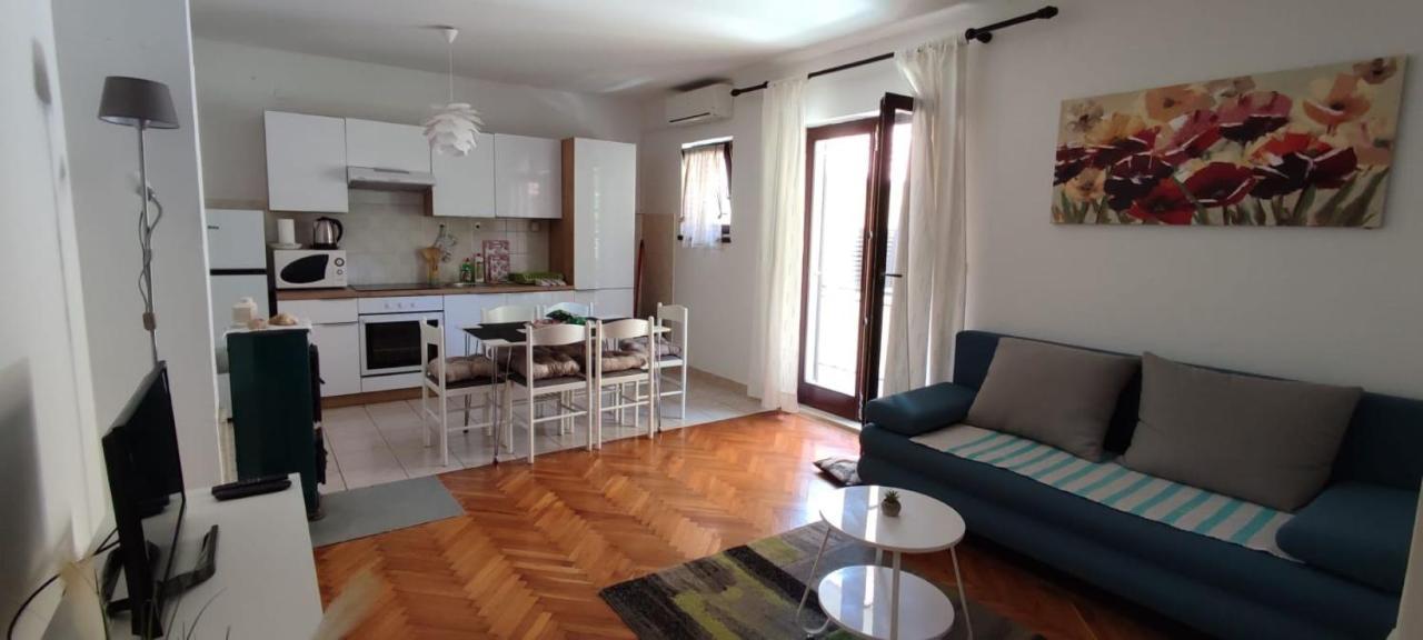 Delfin Apartments Zadar Eksteriør bilde